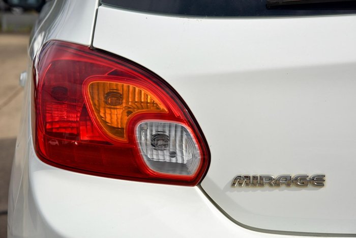 2016 Mitsubishi Mirage ES