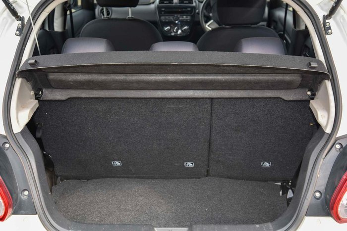 2016 Mitsubishi Mirage ES