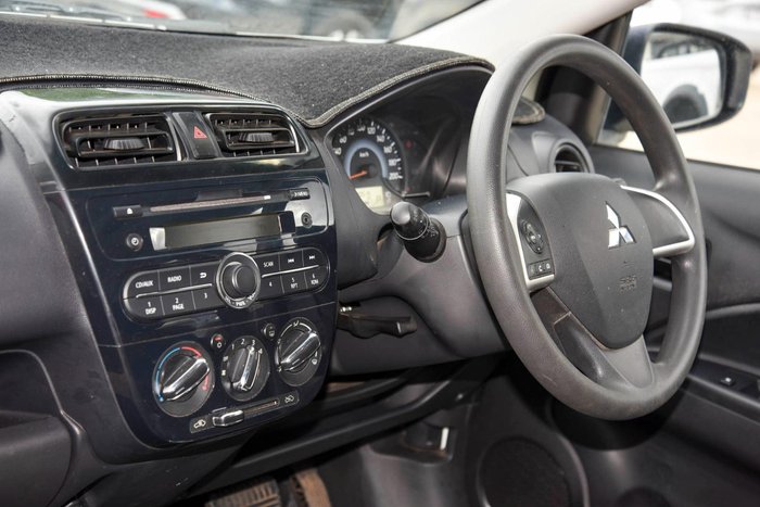 2016 Mitsubishi Mirage ES