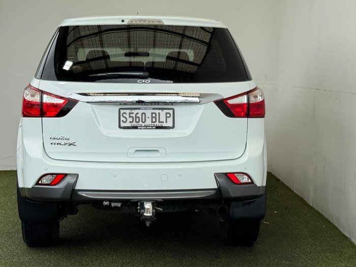 2016 Isuzu MU-X LS-M