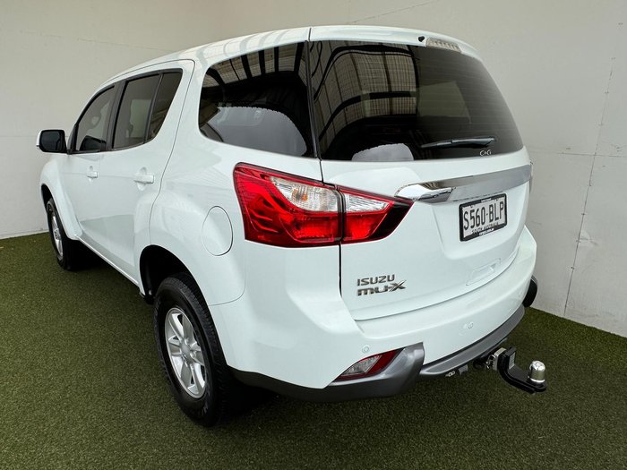 2016 Isuzu MU-X LS-M