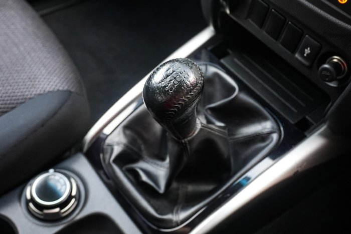 2016 Mitsubishi Triton GLS