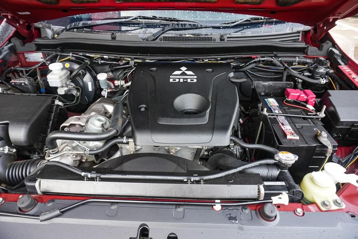 2016 Mitsubishi Triton GLS