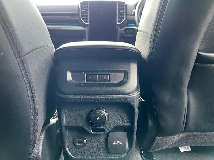 2025 Ford Everest Platinum MY25.50 4X4 Dual Range Arctic White