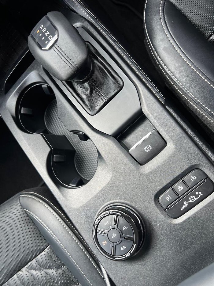 2025 Ford Everest Platinum MY25.50 4X4 Dual Range Arctic White