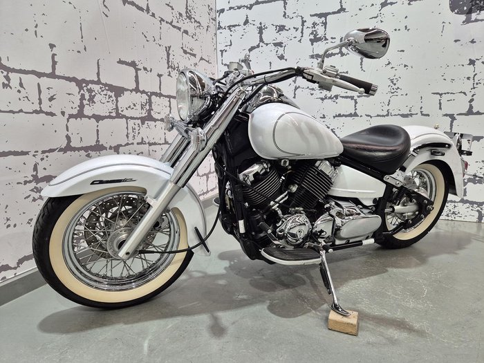 2009 Yamaha V-Star XVS650A Classic V-Star White