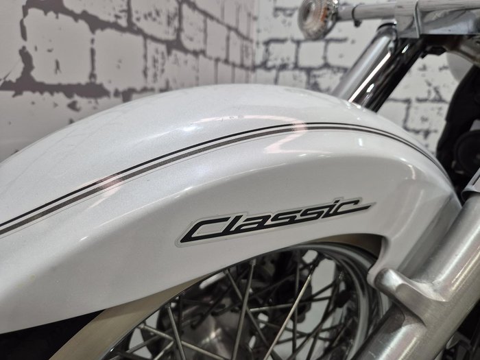 2009 Yamaha V-Star XVS650A Classic V-Star White