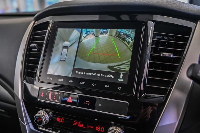 2024 Mitsubishi Pajero Sport GLS