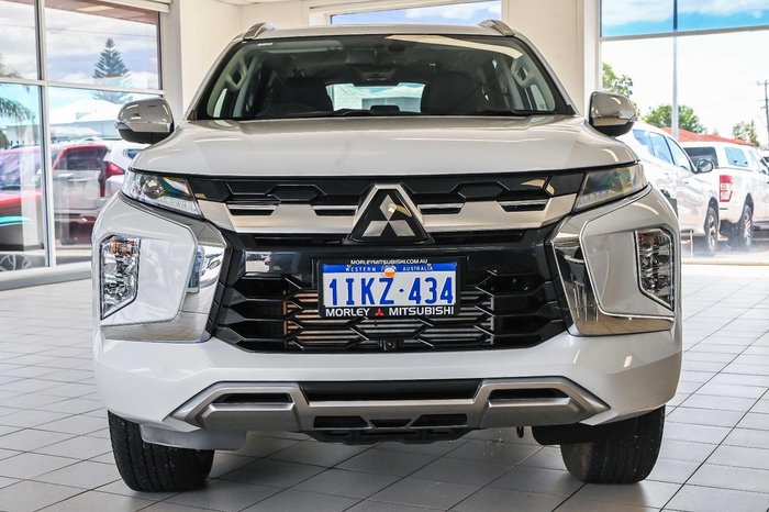 2024 Mitsubishi Pajero Sport GLS