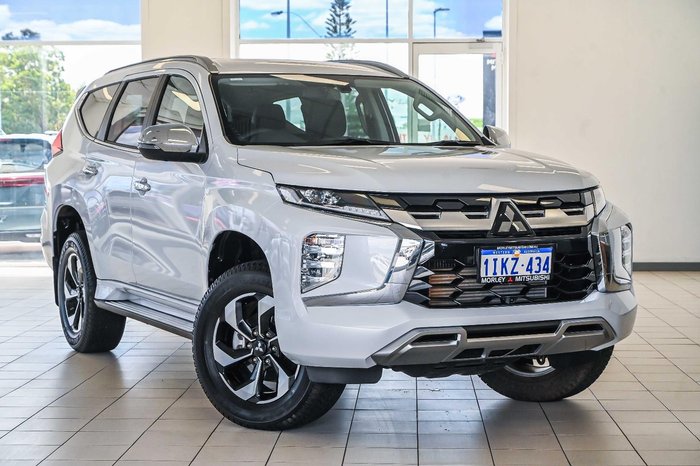 2024 Mitsubishi Pajero Sport GLS