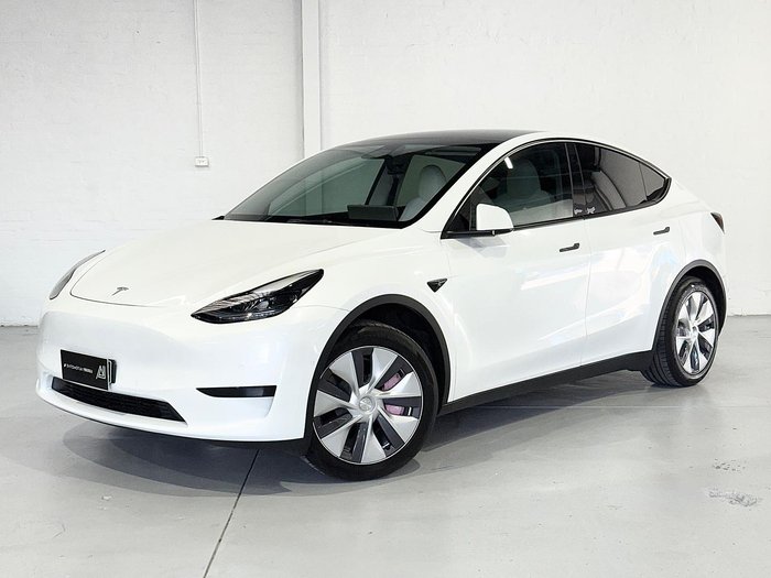 2023 Tesla Model Y Rear-Wheel Drive Pearl White