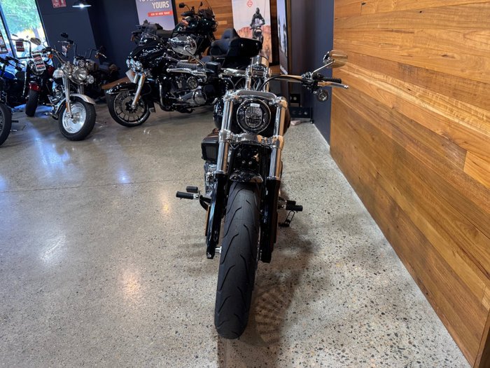 2025 Harley-davidson FXBR BREAKOUT (117) Midnight Firestorm