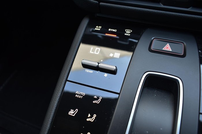 2023 Porsche Macan T 95B MY23 AWD Carrara White