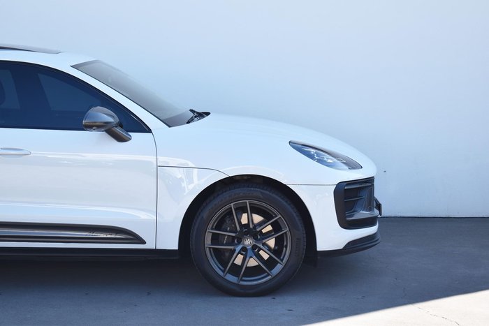 2023 Porsche Macan T 95B MY23 AWD Carrara White