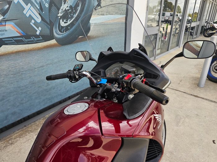 2008 Honda NT700V DEAUVILLE Red
