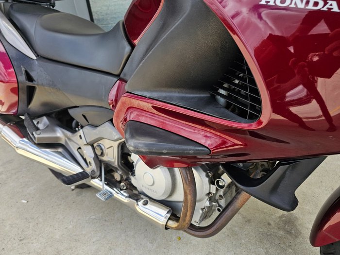 2008 Honda NT700V DEAUVILLE Red