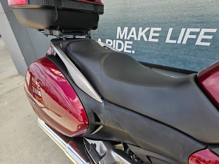 2008 Honda NT700V DEAUVILLE Red