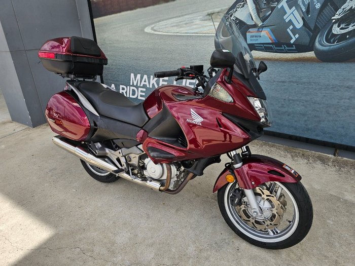 2008 Honda NT700V DEAUVILLE Red