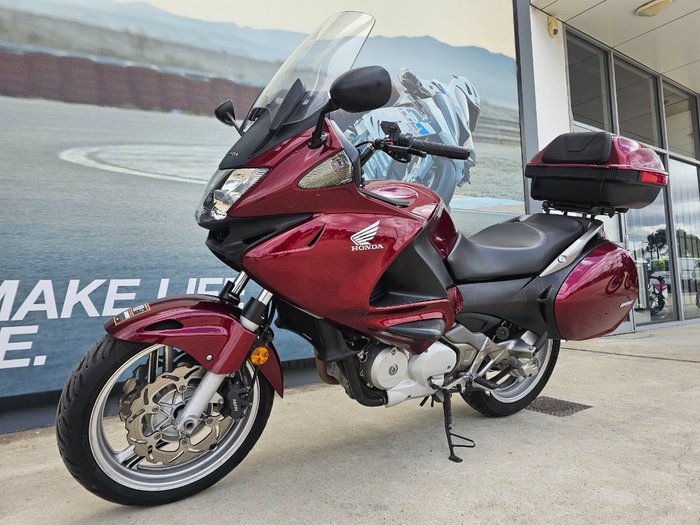 2008 Honda NT700V DEAUVILLE Red