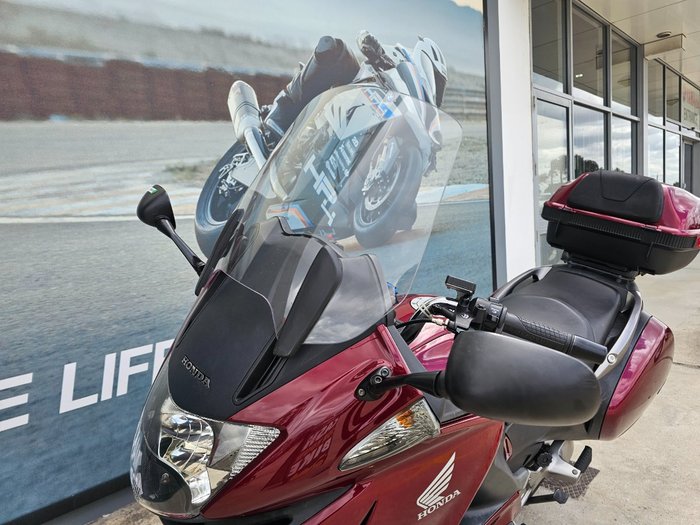 2008 Honda NT700V DEAUVILLE Red