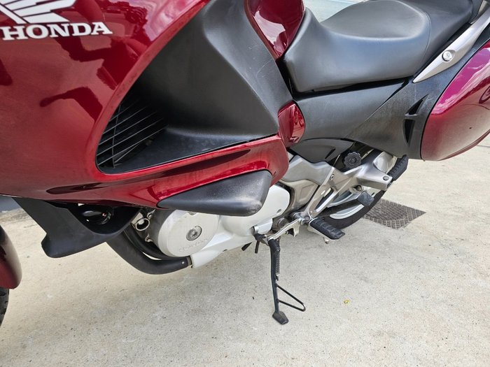 2008 Honda NT700V DEAUVILLE Red