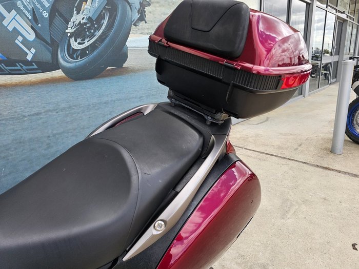 2008 Honda NT700V DEAUVILLE Red