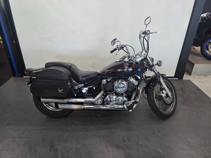 2011 Yamaha XVS650 V-STAR CUSTOM Black