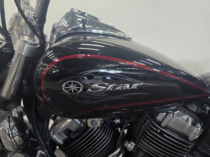 2011 Yamaha XVS650 V-STAR CUSTOM Black