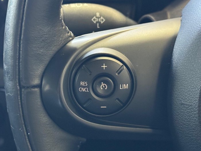 2016 MINI Clubman Cooper