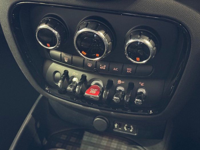 2016 MINI Clubman Cooper