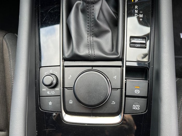 2021 Mazda 3 G20 Evolve