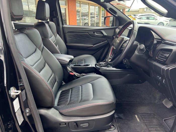 2024 Isuzu D-MAX X-TERRAIN MY24 4X4 Dual Range Basalt Black