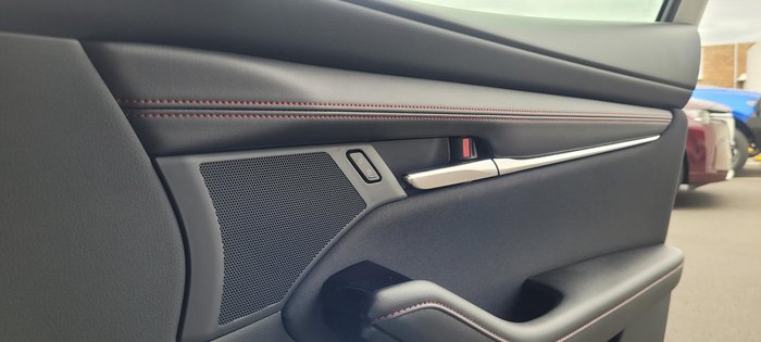 2025 Mazda 3 G25 Evolve SP