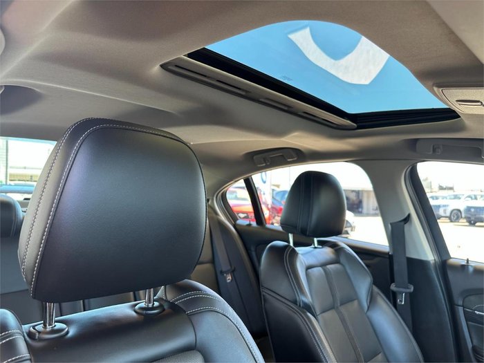 2015 Holden Commodore SS V Redline VF Series II MY16 Slipstream Blue