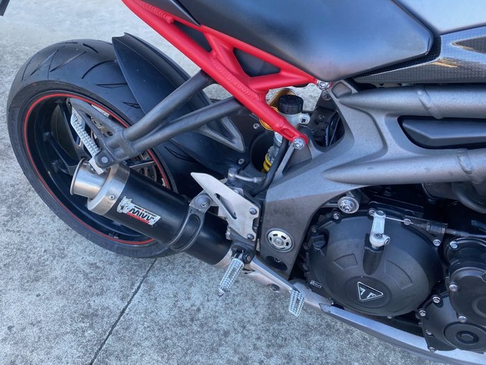 2015 Triumph SPEED TRIPLE R-ABS Grey