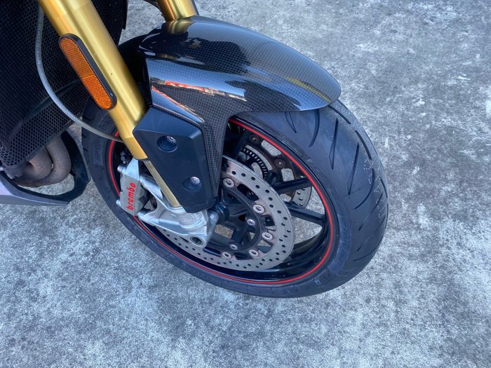 2015 Triumph SPEED TRIPLE R-ABS Grey