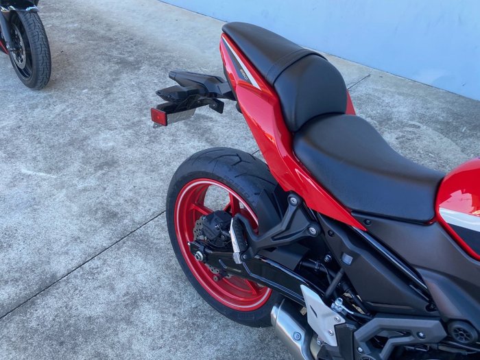 2022 Kawasaki Z650 50TH ANNIVERSARY Red