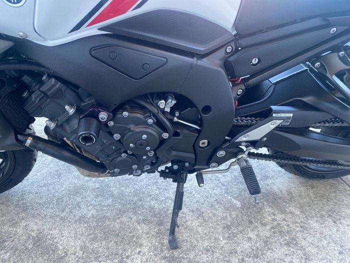 2014 Yamaha FZ1N White