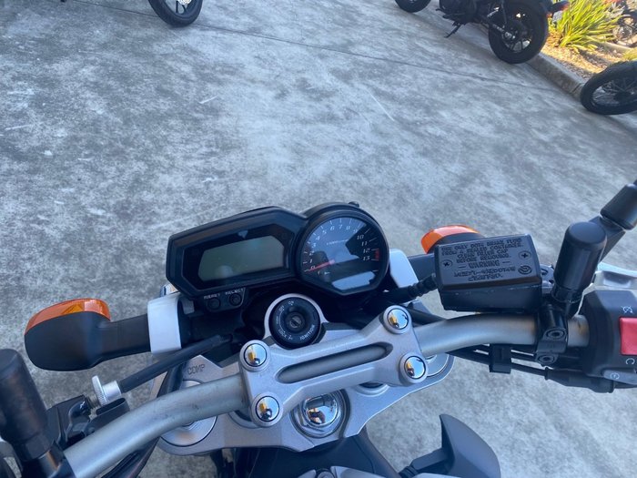 2014 Yamaha FZ1N White