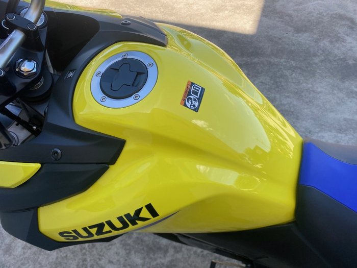 2024 Suzuki V-STROM 650XT (DL650XA) Yellow