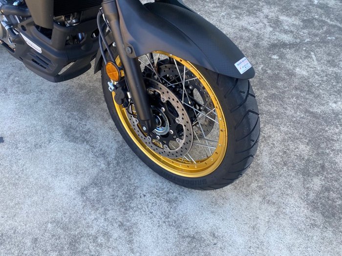 2024 Suzuki V-STROM 650XT (DL650XA) Yellow