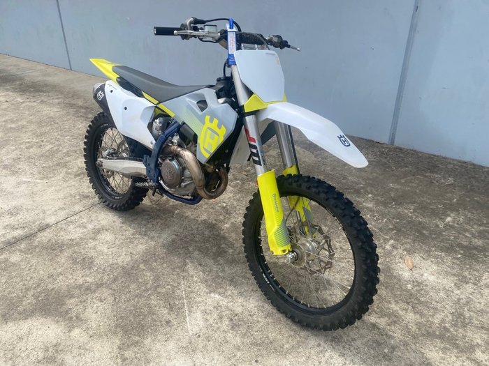 2024 Husqvarna FC450 White
