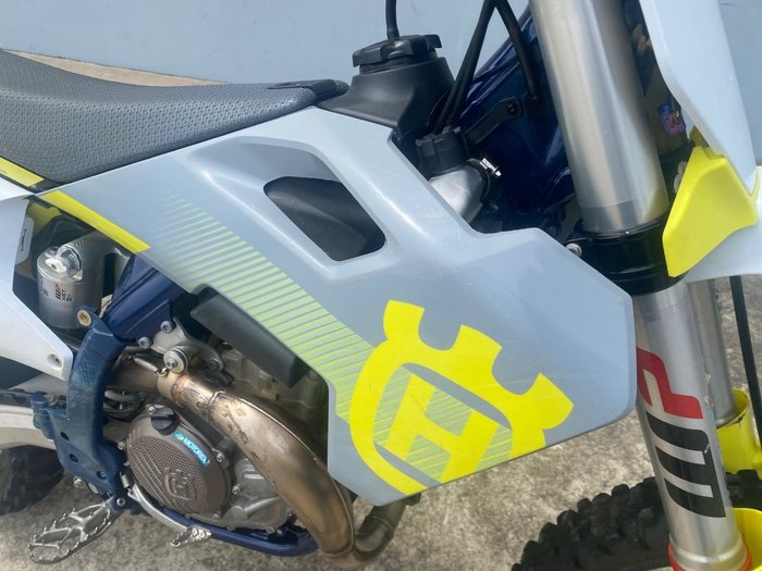 2024 Husqvarna FC450 White