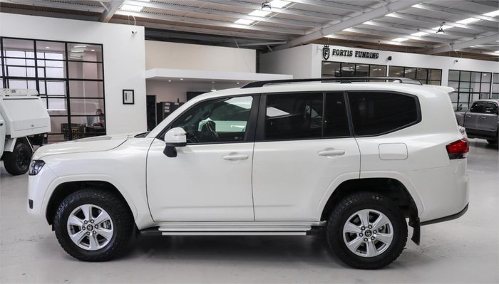 2022 Toyota Landcruiser GXL FJA300R 4X4 Dual Range Crystal Pearl