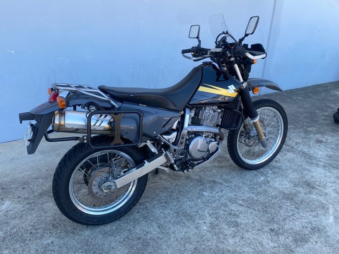 2016 Suzuki DR650SE Black