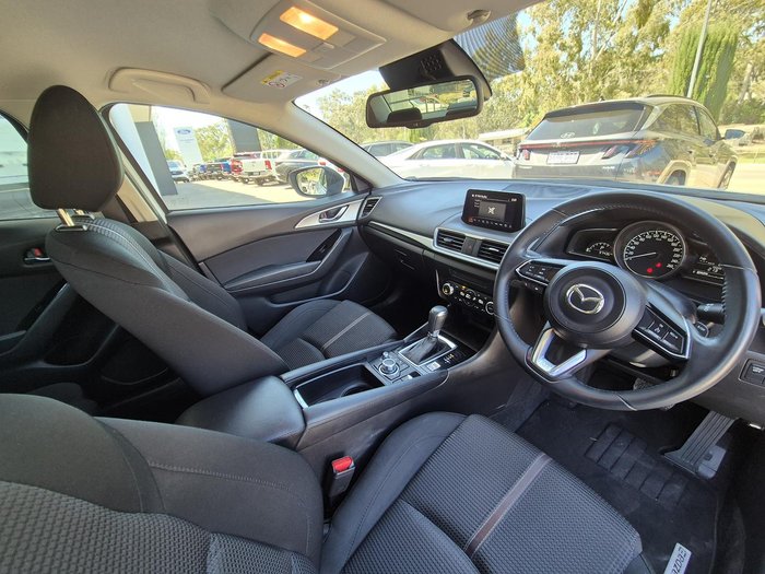 2019 Mazda 3 Maxx Sport
