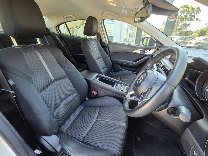 2019 Mazda 3 Maxx Sport