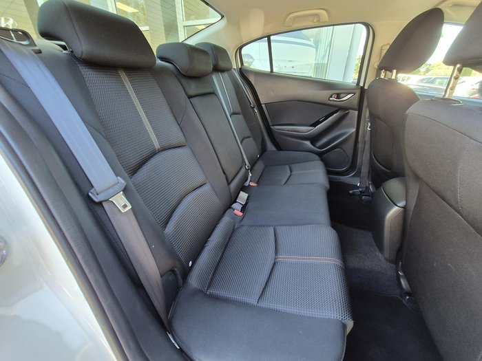 2019 Mazda 3 Maxx Sport