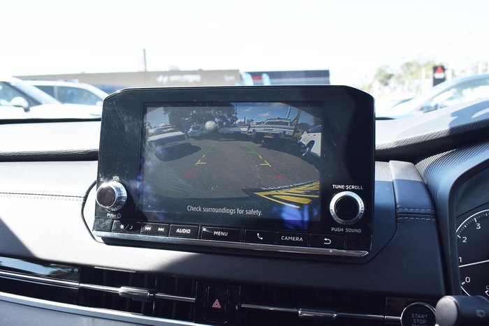 2024 Mitsubishi Outlander ES