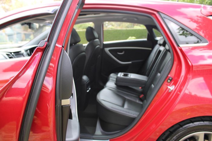 2015 Hyundai i30 SR Premium GD3 Series II MY16 Fiery Red